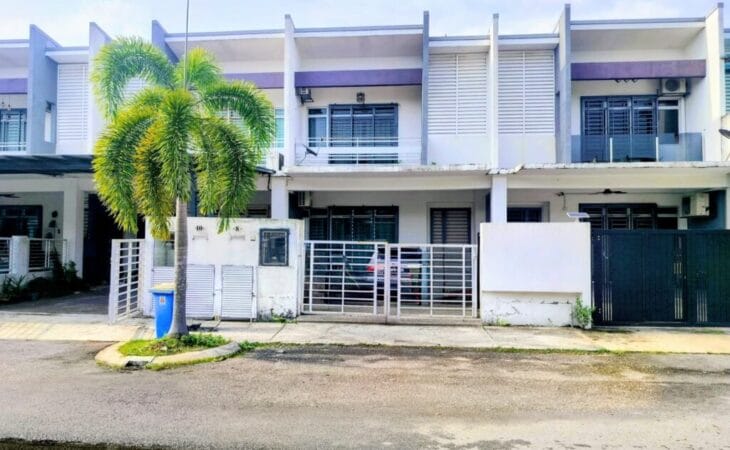 Rumah teres 2 tingkat di Taman Bentara Jalan Kebun