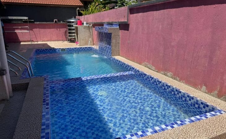 Semi-D 2 Tingkat Bandar Putra Tanjung Lumpur Kuantan dengan Kolam Renang Freehold Open Title - Saharizan Saadon
