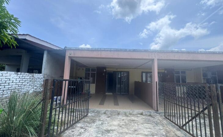Teres Setingkat Taman Bandar Kuantan Putri Sg Soi Kuantan murah RM240k.