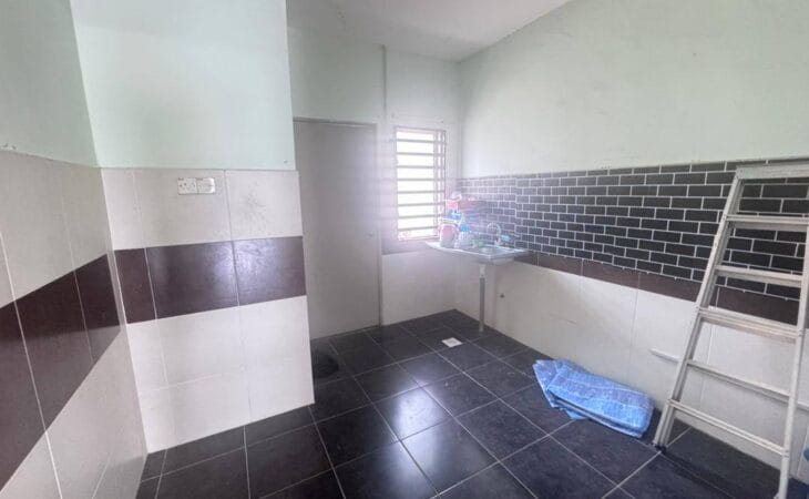 Rumah berdekatan DMMC dan SMK Sungai Soi Kuantan Pahang.