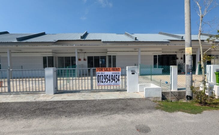 Rumah Teres Setingkat Priya Penor Kuantan untuk dijual pada harga RM200,000