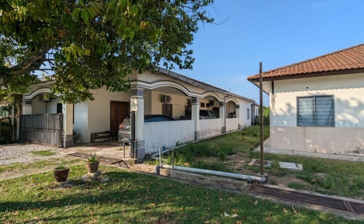 Semi-D Tanjung Selangor Pekan untuk dijual pada harga RM240,000